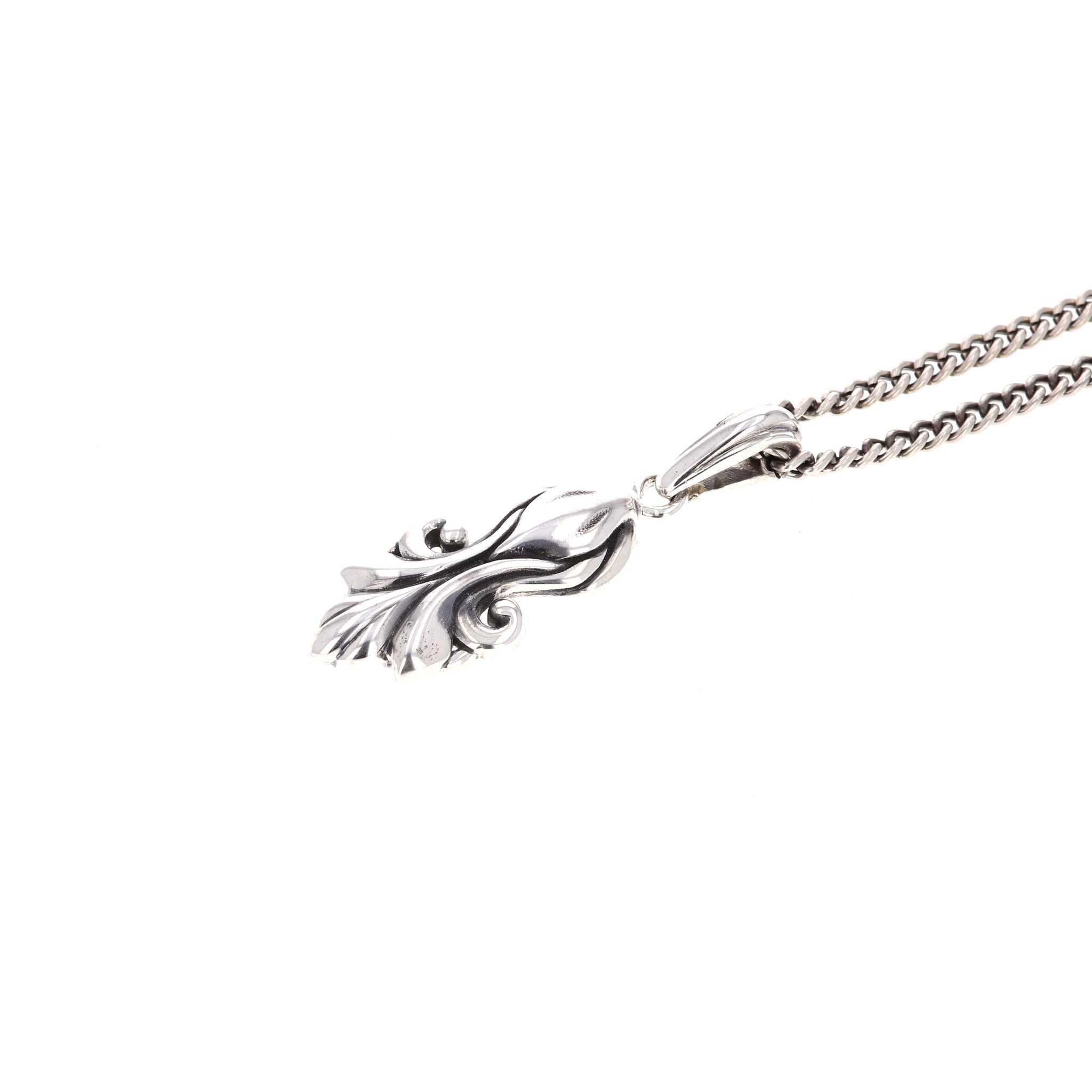 king baby sterling silver pendant