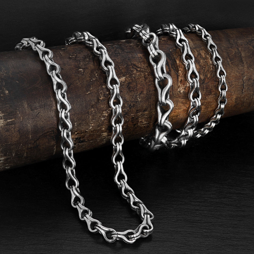 Twisted Eight Link Collection