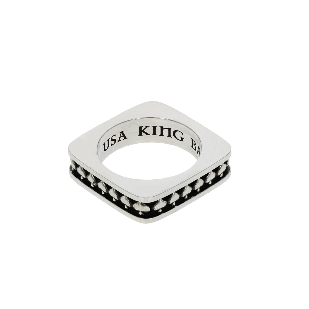 Silver Spade ring with 'USA KING' engraving on a white background