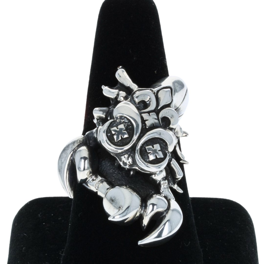 Scorpion Ring on white background front on black finger display