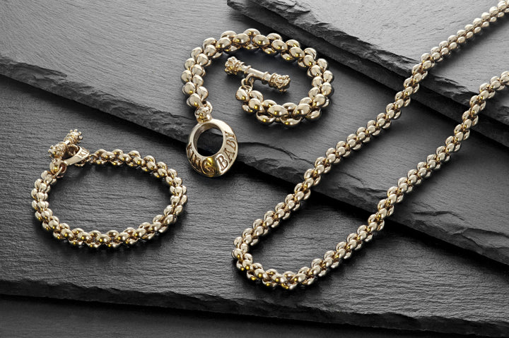 Lifestyle shot of 10K Gold Small Infinity Link Necklace