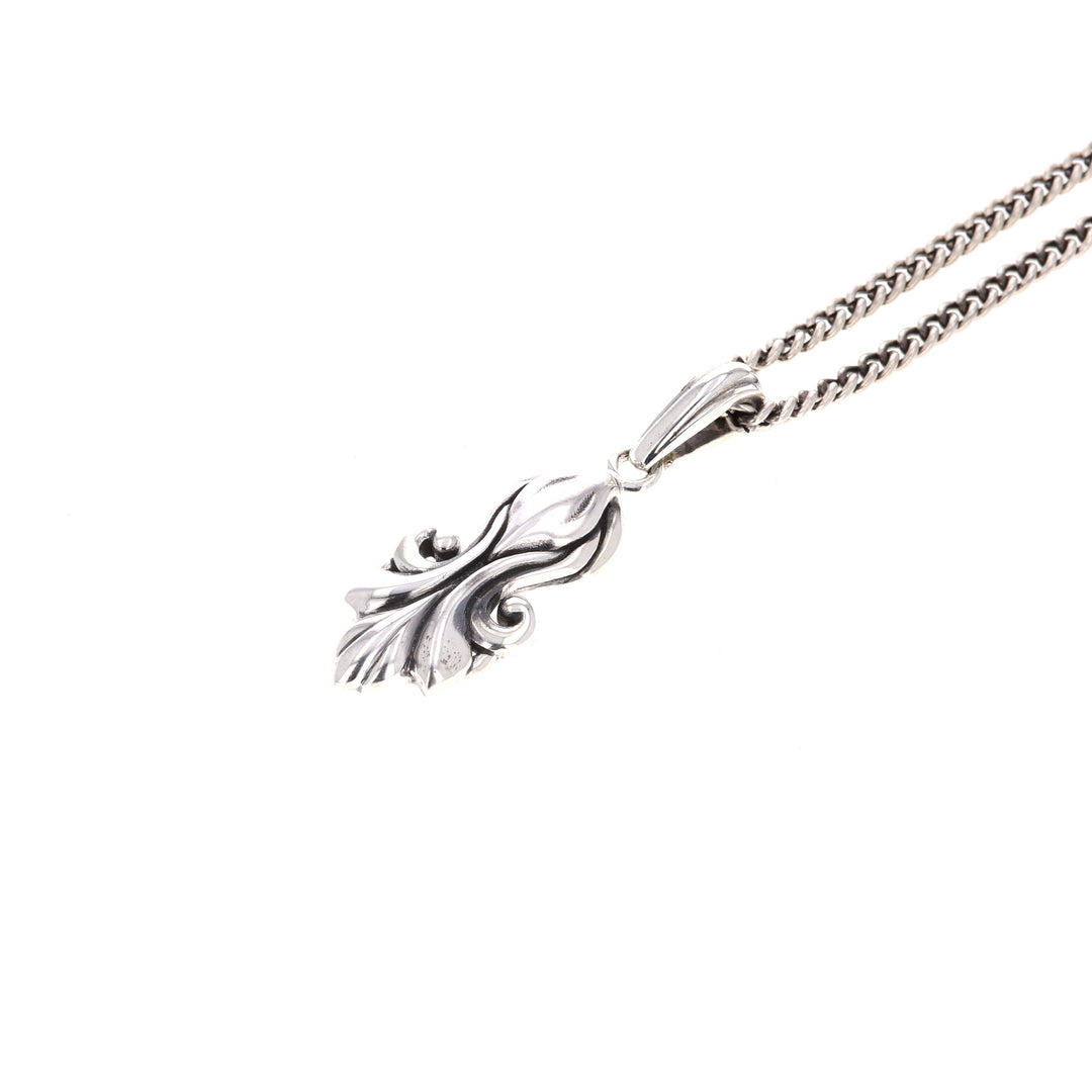 king baby sterling silver pendant