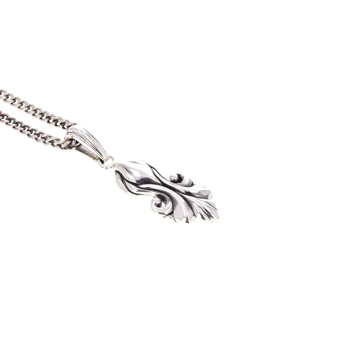 king baby sterling silver pendant