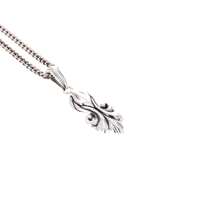 king baby sterling silver pendant