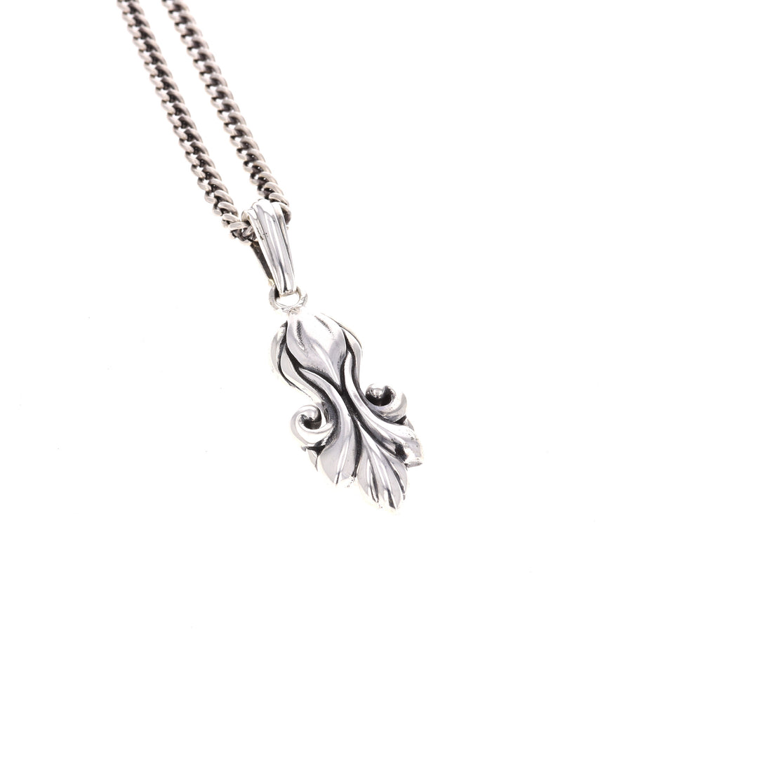 king baby sterling silver pendant