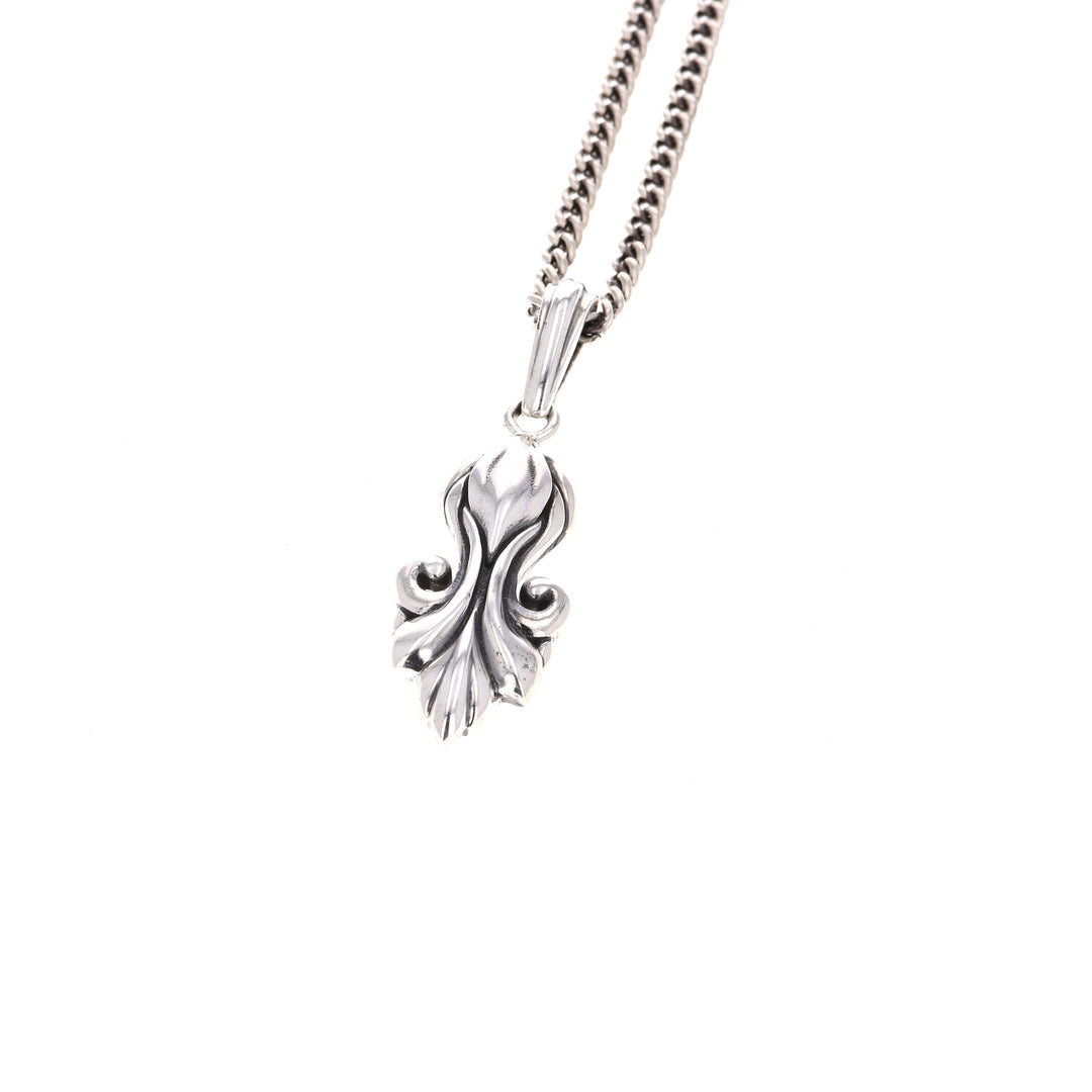 king baby sterling silver pendant