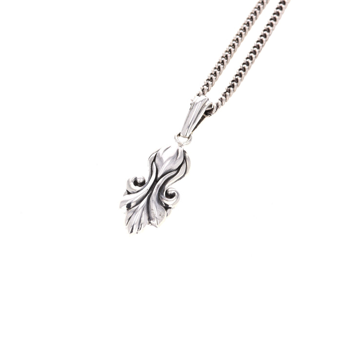 king baby sterling silver pendant