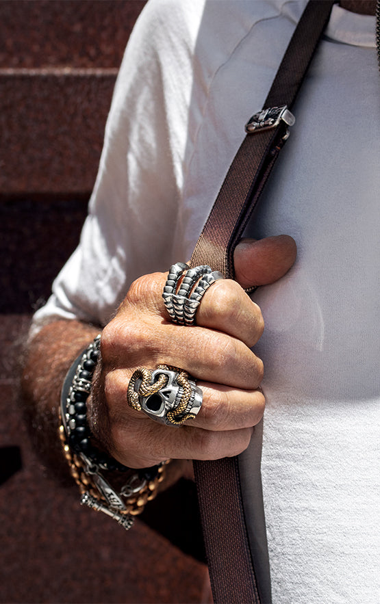 Large Skull Ring w/ Gold Alloy Snake