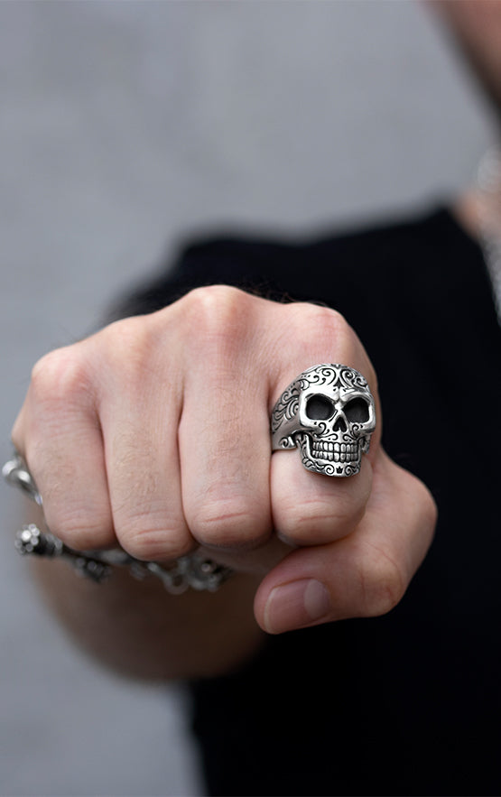 Laughing Skull Ring with Movable Jaw