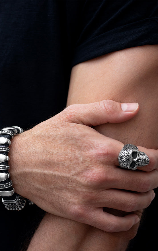 Laughing Skull Ring with Movable Jaw