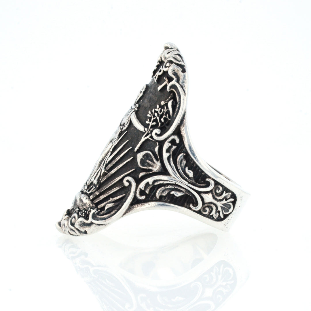 King Baby Lady Liberty Shield Ring