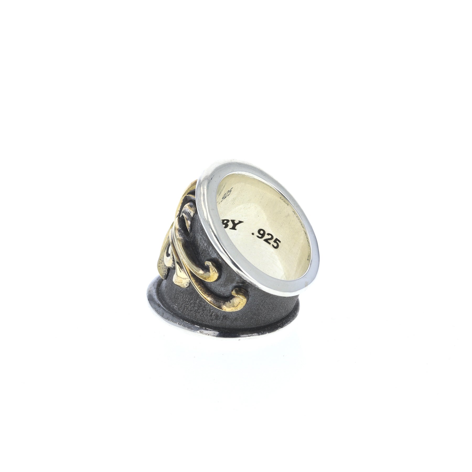 Scvle Ring Large Scroll Shield King Baby Ring