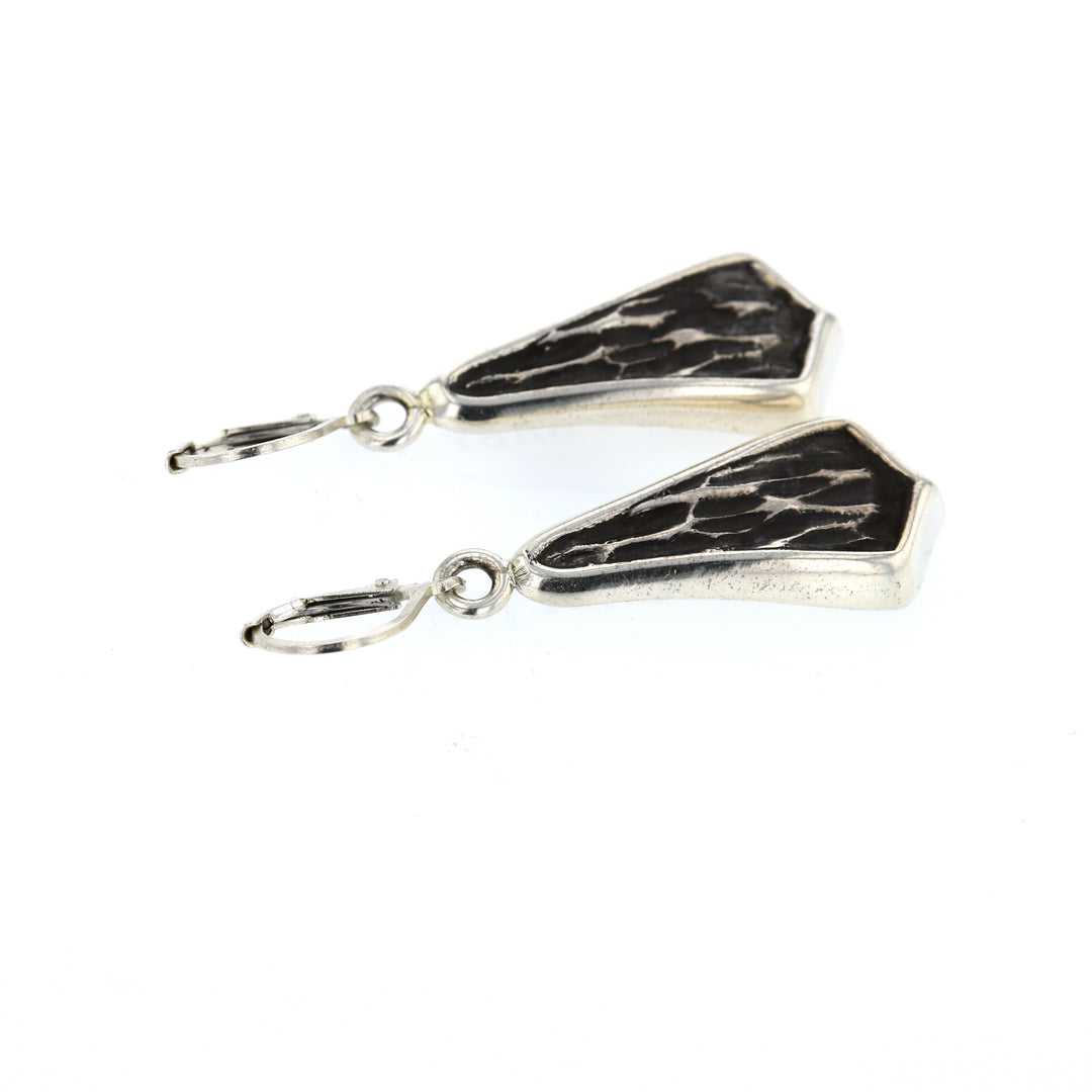 king baby silver hammered drop earrings