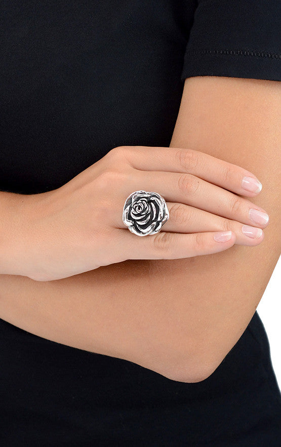 king baby rose ring